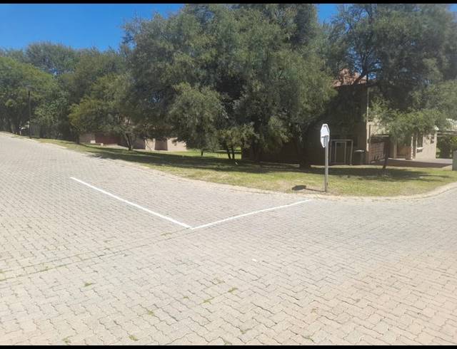 LAND FOR SALE IN RISIVILLE